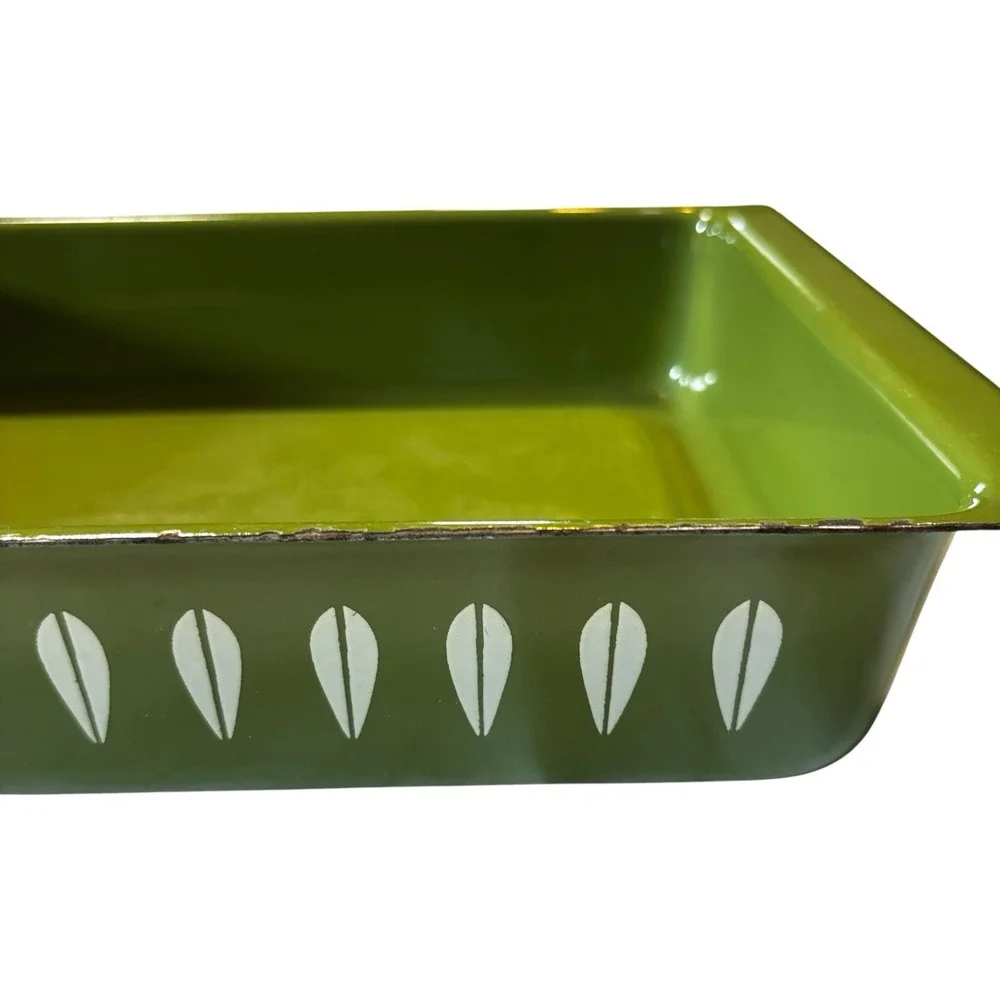 Cathrineholm Avocado Green Lotus Enamel Lasagna Pan Baking Dish MCM 13x9 Vtg